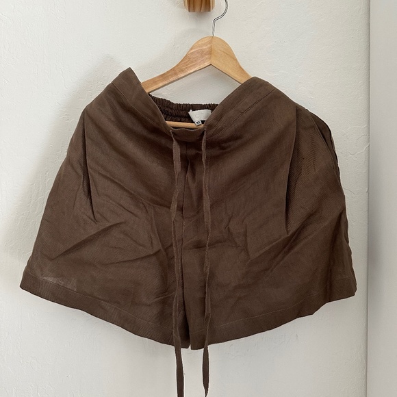 Tacto linen short - Picture 1 of 3